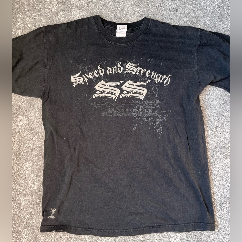 Black men’s y2k Speed Strength t-shirt